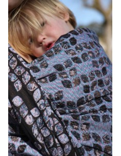 Fular tejido - Yaro - Petals - Ultra Blue Mouline Linen Seacell 2